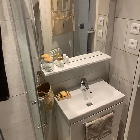 Guiglia - Le Cosy Des Musiciens, A 8 Min A Pieds Du Negresco Apartamento *